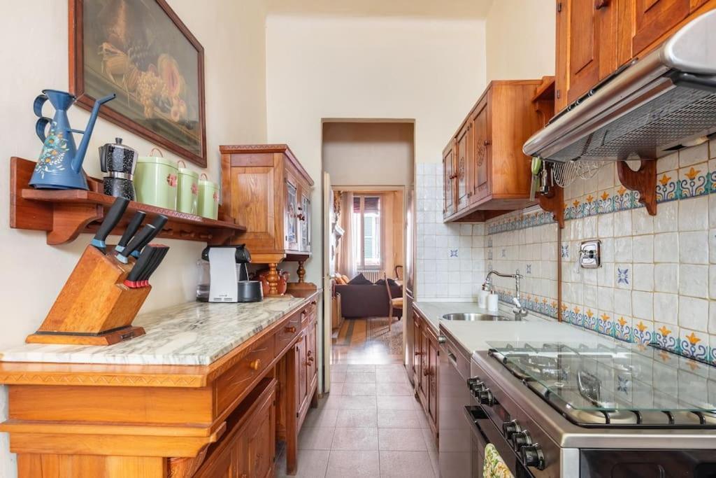 Central Elegant Apartment - Liberty House Bologna Kültér fotó