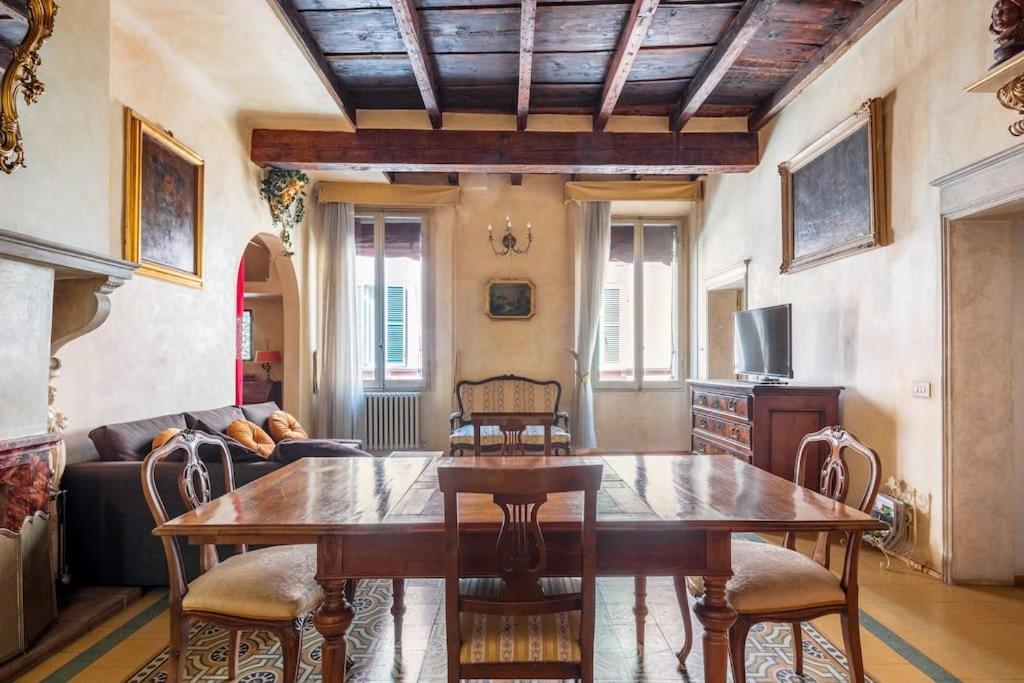 Central Elegant Apartment - Liberty House Bologna Kültér fotó